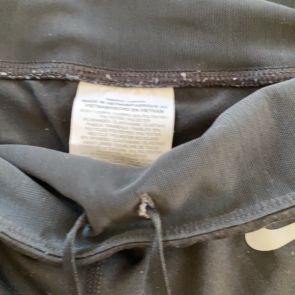 💰 3/$25 BUNDLE 💰 Nike Athletic Leggings - Picture 5 of 8